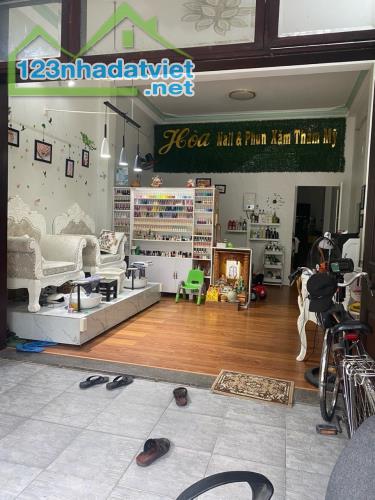 Bán nhà 2 tầng x 90m² đường Ỷ Lan Nguyễn Phi - sát Lê Thanh Nghị - giá rẻ nhất trục này,