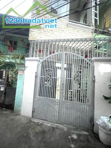 Nhà Cho thuê 3 x 12m đường Phú Định, P16, Q8. Giá 7tr - 1