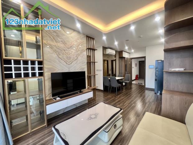Cho thuê căn hộ 2 ngủ lô góc xịn xò tại chung cư Hoàng Huy Commerce, giá 13 triệu - 3