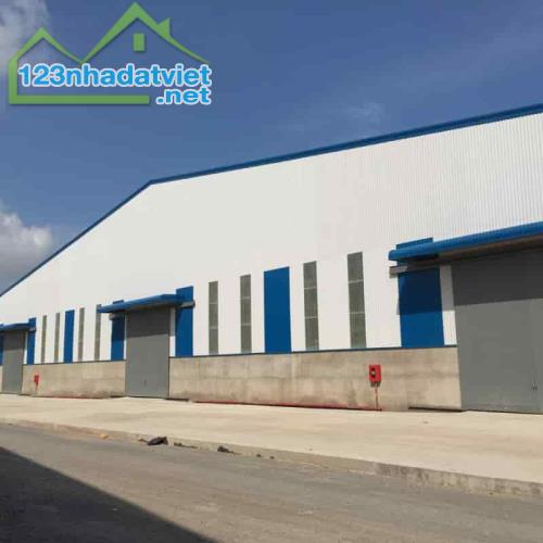 Cho thuê 3.200 m2 Xưởng Trong KCN Nam Tân Uyên Gía : 3.5 usd/m2 .xưởng đẹp giá cạnh tranh