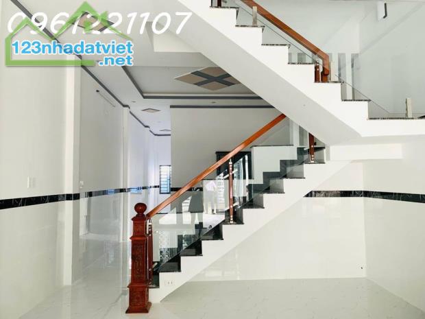 chủ cần tiền bán đất có nhà chỉ cần 300tr dọn vào ở - 2