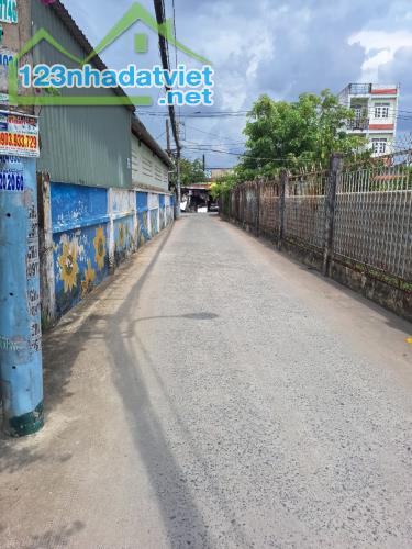 Bán nhà riêng Tân Long 400m2 ngang 14m  xã Tân Nhựt Huyện  Bình Chánh chỉ 8,5 tỷ - 3