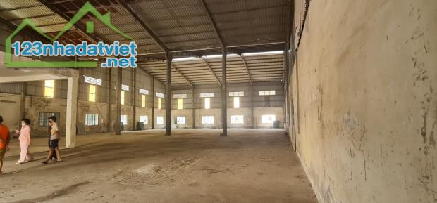 Cho thuê kho xưởng tại KCN Yên Nghĩa , Hà Đông , Hà Nội. Diện tích 1150m thiết kế khung - 1