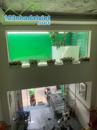Nhà 4 Tầng, 4m05x18m, Chỉ 11 Tỷ 5, MT Lê Văn Lương, P Tân Hưng, Quận 7 - 3
