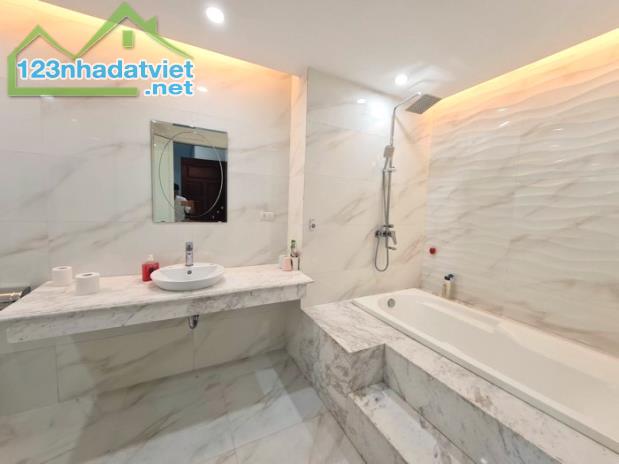 Bán gấp! Biệt thự Liền kề KĐT Việt Hưng, 120m2, 4T, không gian xanh mát, chỉ 25 tỷ. - 3