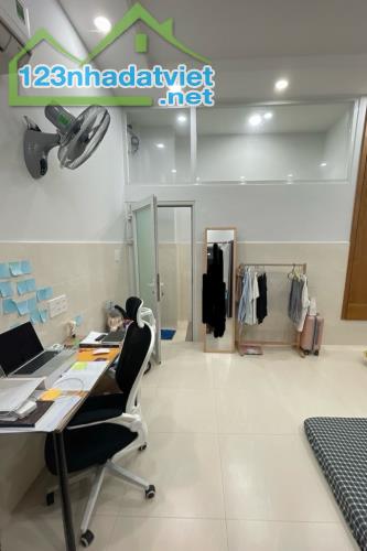 Hẻm xe hơi thông Lý Thương Kiệt, ngang 4m, 21m2, 3 tỷ 2 - 1