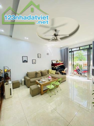 Bán nhà 3.5 tầng đẹp khu Bắc Thanh Niên, ph Quang Trung, TP HD, 95m2, mt 7.6m, 5 ngủ