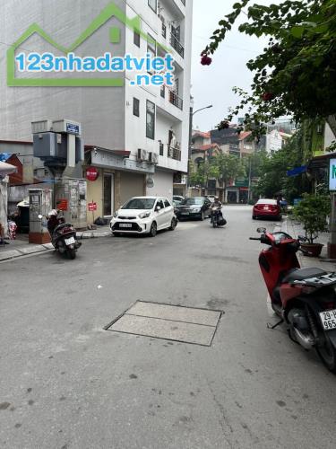 Hiếm, Nhà đẹp 52m2 Trương Công Giai 7 tầng, mt 4,2m, thang máy, ô tô, Kd đỉnh 15,5 tỷ. - 3