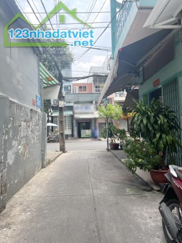 Nhà mới 4 tầng hẻm thông đường Nguyễn Chế Nghĩa P12Q8 - 4