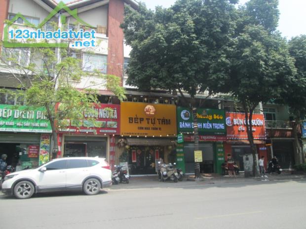 Tôi bán nhà mặt phố Nguyễn Văn Lộc sầm uất gần phố Trần Phú 86m2 chỉ 31.8 tỷ. 0989.62.6116 - 2