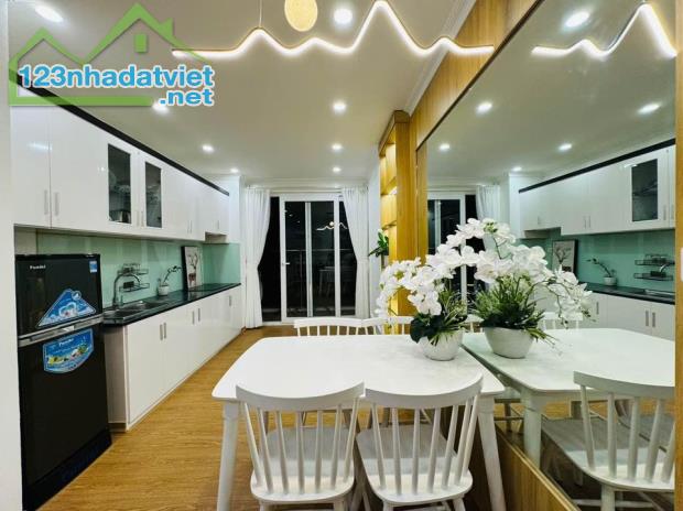 Không sử dụng nên cần bán căn hộ 2Pn view biển 68m2 trung tâm du lịch Bãi Cháy, Hạ Long. - 2