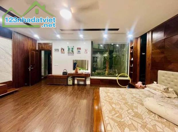 Tôi bán biệt thự 16B Làng việt kiều Châu Âu cạnh công viên 138m2 chỉ 25.9 tỷ.0989.62.6116 - 1