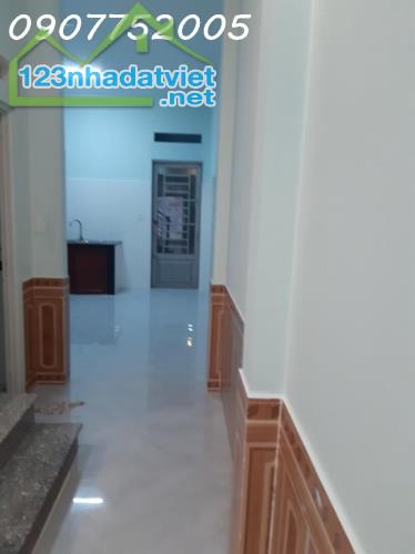 60M2 - 2 TẦNG BÌNH CHIỂU - CHỈ 2.4 TỶ - 3