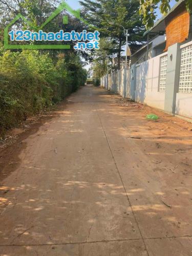 🍏Bán đất Góc 2 mặt tiền 5x40m cách Phạm Ngũ Lão 150m Buôn Ma Thuột 1tỷ380 triệu 🍀đường b - 1