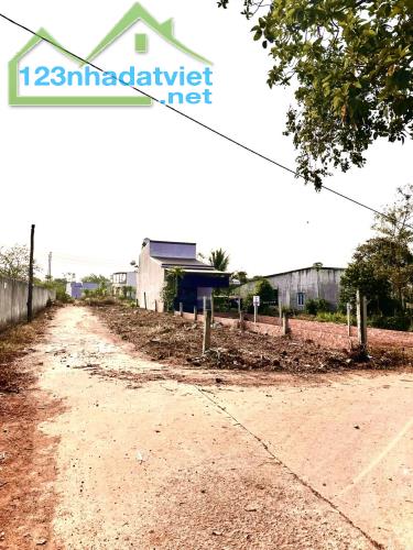 🍏Bán đất Góc 2 mặt tiền 5x40m cách Phạm Ngũ Lão 150m Buôn Ma Thuột 1tỷ380 triệu 🍀đường b