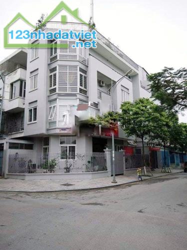 CHO THUÊ NHÀ LÔ GÓC KĐT VĂN PHÚ, DT 130M GIÁ 25 TRIỆU, Ô TÔ, KINH DOANH, VĂN PHÒNG.