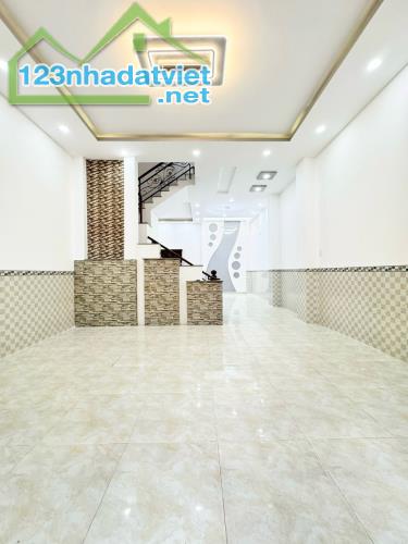 Nhà bán bình Tân- hương lộ 2 - 66m2 - 4 tầng - hẻm xe hơi - nhà mới - shr- giá 5,85 T - cô - 4