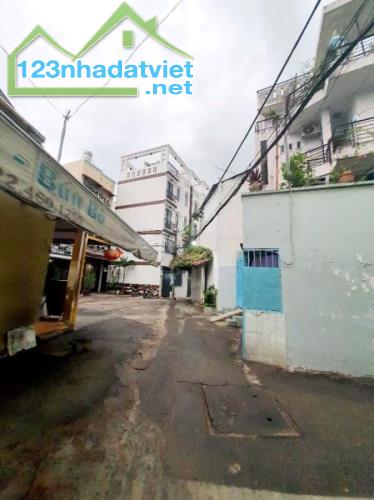 Bán nhà Gò Vấp dưới 6 tỷ Huỳnh Khương An ngang 5m nở hậu 8m dài 20m 2 tấm BTCT.