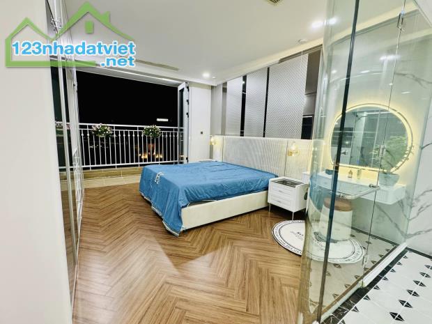 VINHOMES CENTRAL PARK-3PN- VIEW BITEXCO-145M2