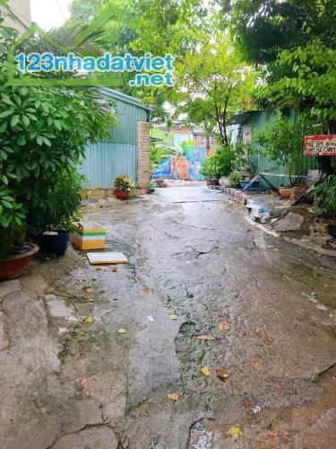 DƯƠNG QUÃNG HÀM – 43MV – 3 PHÒNG NGỦ - HẺM XE HƠI – HƠN 3 TỶ. - 5