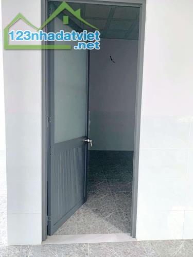 NGÂN HÀNG SIẾT NỢ, cần bán gấp nhà diện tích 102m2 giá 750 triệu có SHR - 1