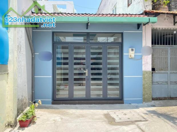 Bán gấp nhà mới Tân Phú, phường Tân Quí, 62m2 gần trường học,cho thuê 7T/tháng, chỉ 4.x tỷ - 1