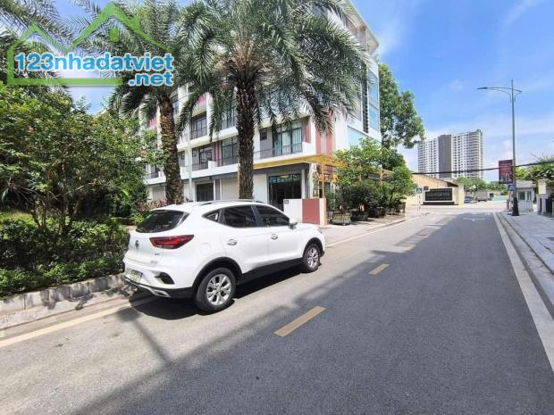 Bán Biệt Thự Bình Minh Garden, Đức Giang, Long Biên, 76m2, 5 tầng thang máy, nhỉnh 16 tỷ - 1