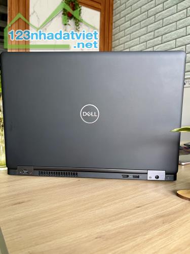 Laptop Dell Precision 3530 - i7-8850H, RAM 16GB, SSD 512GB, VGA 4GB, Màn 15.6 inch Chuyên