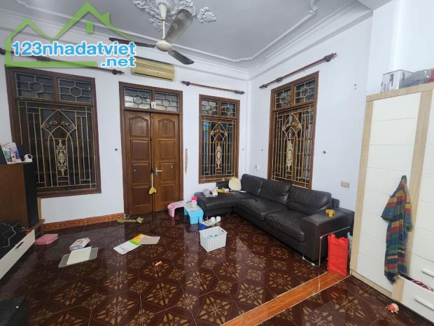 Bán nhà Nguyễn Đức Cảnh 4 tầng lô góc, ô tô kinh doanh đỉnh, giá hơn 6 tỷ rưỡi, ngõ thông - 4