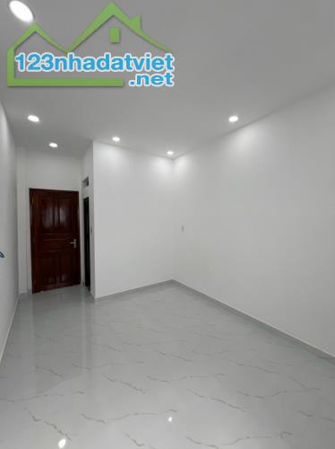 Bán nhà riêng  Âu Dương Lân 3.5m x 21m 4 tầng 4pn  quận 8 giá chỉ 8,5 tỷ - 4