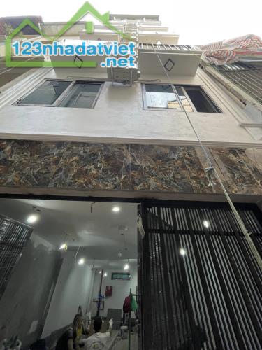 Bán CCMN phố Phan Đình Giót, Quận Thanh Xuân, 7 tầng Thang máy, 17PN, doanh thu 80tr/tháng