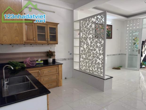 Nhà Quận 7 - Lâm Văn Bền 67m2 Giá 5,4 tỷ TL - 1