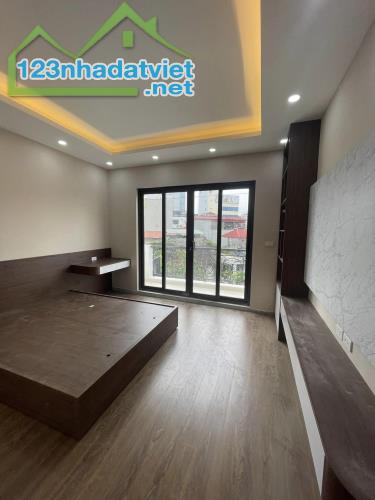 BÁN NHÀ THANH XUÂN, GARA ÔTÔ, THANG MÁY, FULL NỘI THẤT, NHÀ MỚI, 45M2x7Tx4M, GIÁ 13,5 TỶ - 3