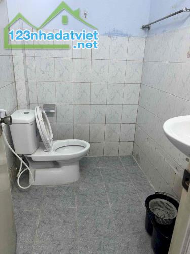 Bán gấp căn nhà cấp 4, 55m2, Tân Thời Nhì, Hóc Môn, SHR, Giá 755 Triệu. - 1