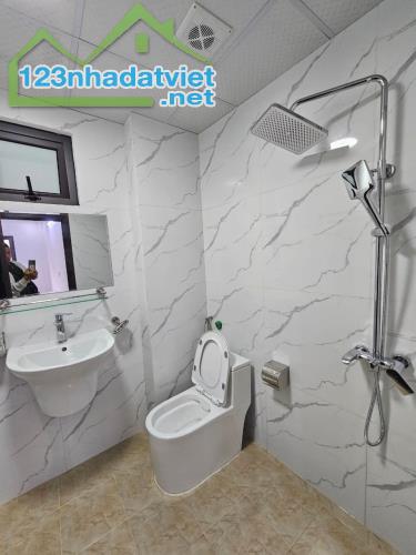 Bán nhà Xuân Đỉnh, 50m2*5T, MT6m, 2 mặt thoáng, ô tô đỗ cổng, trước nhà để 5 xe máy, 6 tỷ. - 3