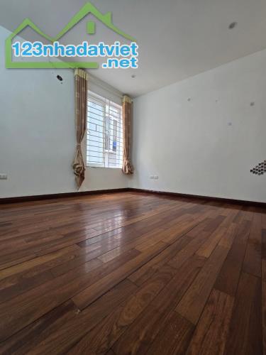 Bán nhà riêng ngõ 348 Tây Sơn 57m2, MT 7m Ngõ Thông Giá Chỉ 5,8 Tỷ - 2