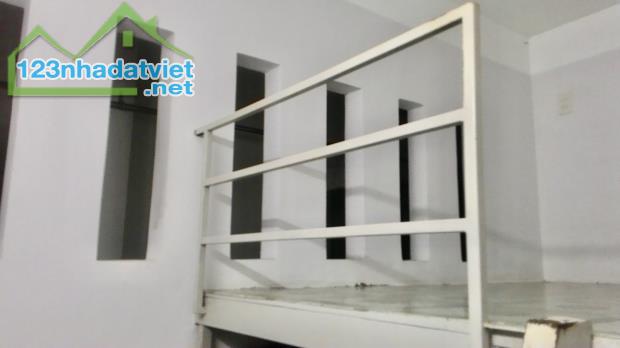 CHO THUÊ PHÒNG TRỌ 16m2  Ở NƠ TRANG LONG, BÌNH THẠNH - 4