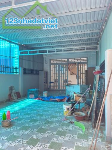 2 mặt tiền Nguyễn Bình khu vực kinh doanh vip, 2 tầng 207m2 sát công an Nhơn Đức 11.5 tỷ - 2