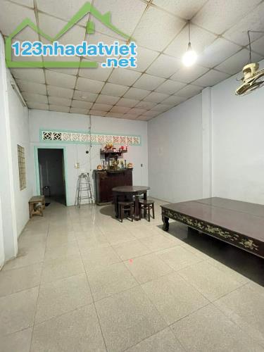 BÌNH TÂN GIÁP TÂN PHÚ, ÔTÔ ĐẬU CỬA VÀO NHÀ, 132M2, 2 TẦNG  6PN( 1PN DƯỚI ĐẤT), HOÀN CÔNG Đ - 2