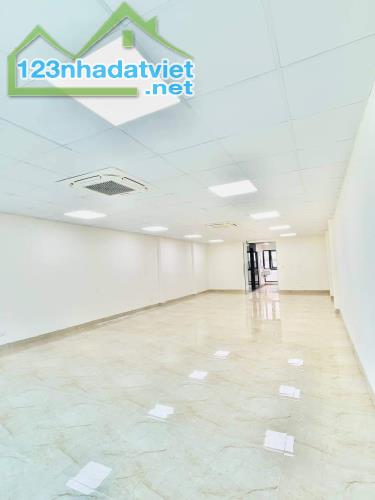 Bán đất Phân Lô Lê Đức Thọ, 100m2, MT 7m, phù hợp xây tòa văn phòng, khách sạn