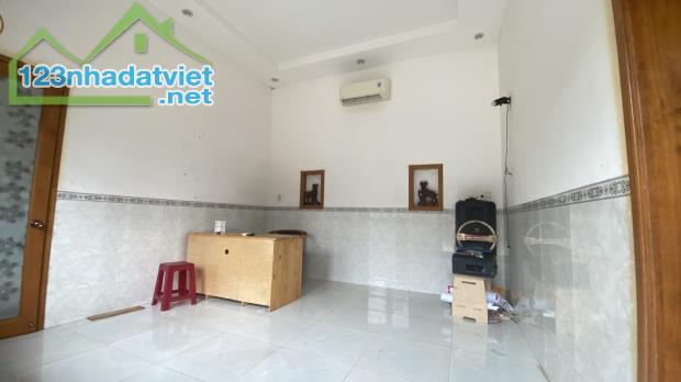 Bán xưởng xã Hố Nai 3 Huyện Trảng Bom Đồng Nai 2700m2 Giá 12,5 tỷ - 2