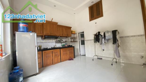 Bán xưởng xã Hố Nai 3 Huyện Trảng Bom Đồng Nai 2700m2 Giá 12,5 tỷ