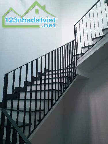 MẶT TIỀN KINH DOANH - NHÀ 4 TẦNG - 5x28m - LÊ THỊ CHỢ - F. PHÚ THUẬN - QUẬN 7 - Giá 17 tỷ - 3