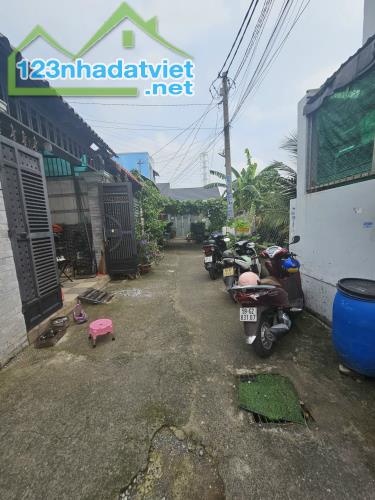 NHÀ C4, 110M2, HẺM 5M NGAY HIỆP THÀNH CITY CHỈ 4,2 TỶ. - 4