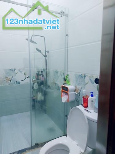 Ô TÔ ĐẬU CỬA, AN DƯƠNG VƯƠNG, F16, Q8, 4 TẦNG, 52M2, 5.5 TỶ. - 4