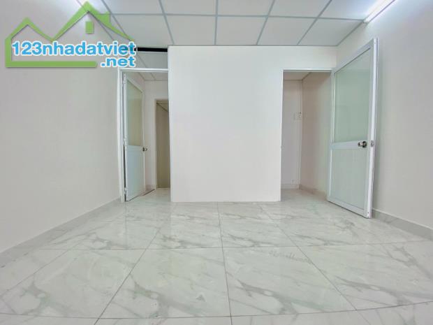 NHÀ QUẬN 3, HẺM BG THÔNG LÊ VĂN SỸ & TRẦN QUANG DIỆU, SÁT HXH, 63Mx2 (4.2*17M) 3PN 5.95 TỶ - 1