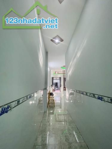 Bán Nhà cấp 4 DT 115m2, còn mới và rất cứng cáp KP9 phường Tân Phong - 5