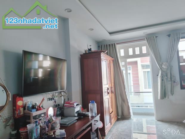 Bán nhà đường 18B - Mã Lò - Gò Xoài 75m² 5x15 4 Tầng 5PN ! Gấp bán - 2