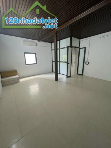 Bán nhà Giải Phóng ngõ thông kinh doanh, 4 chỗ đỗ cửa, 90m, tương lai sáng ngời, 4 tỷ - 1