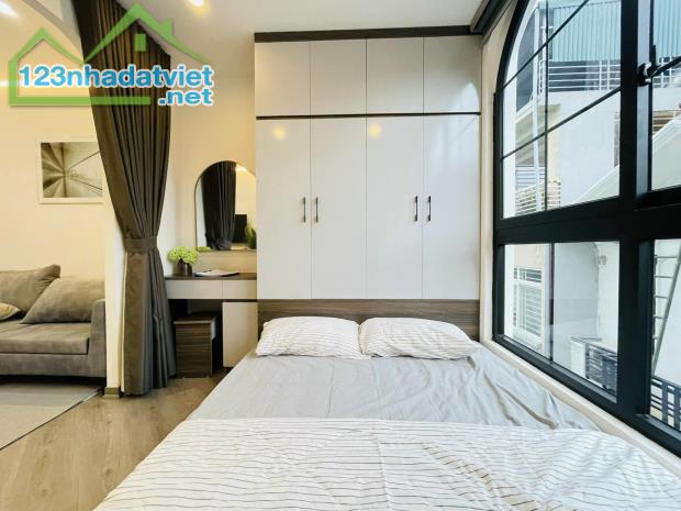 🏡 Siêu Phẩm CCMN CHDV Đẹp Như Khách Sạn 5 Sao Thu Nhỏ - 7 Tầng TM- Ô Tô Tránh - 10m Ra - 1